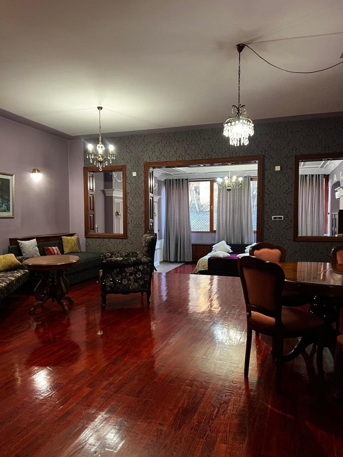 Royal Gold Hotel
