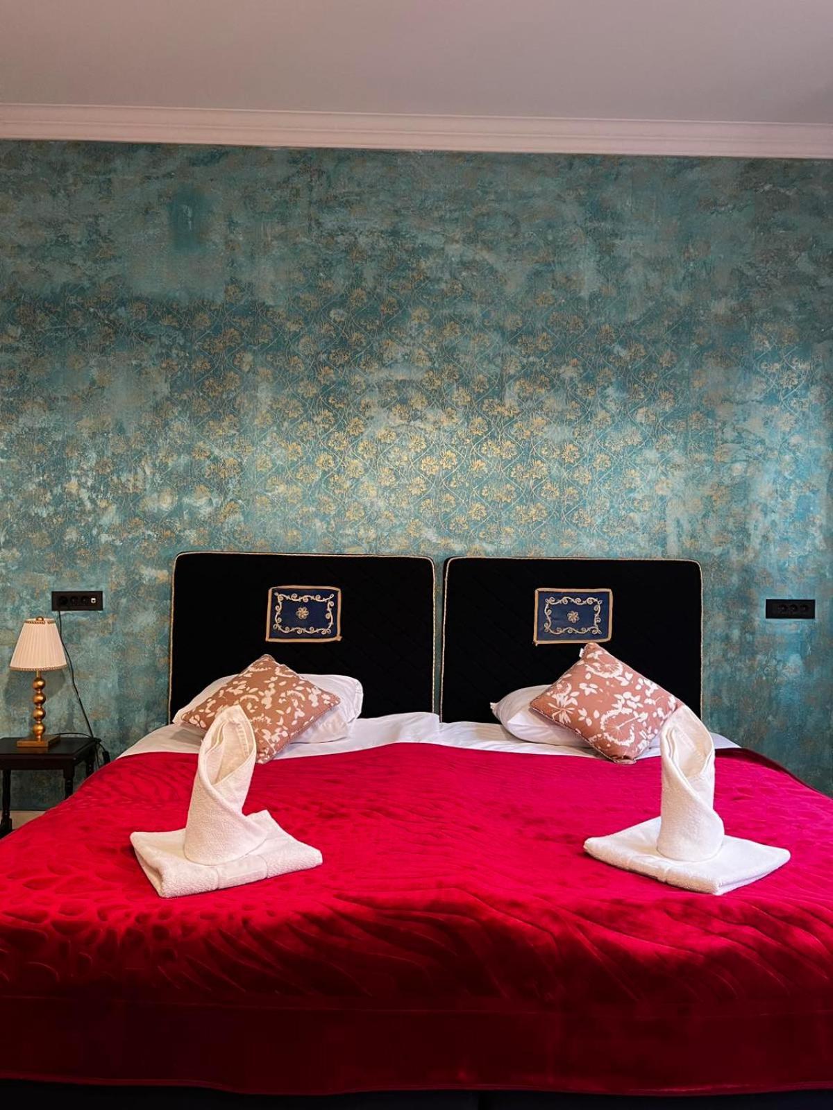 Royal Gold Hotel